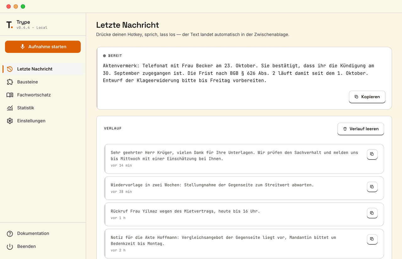 Trype auf dem Mac: ein diktierter Aktenvermerk als letzte Nachricht, darunter der Verlauf der letzten Diktate